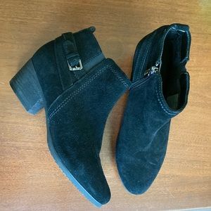 Blondo suede booties